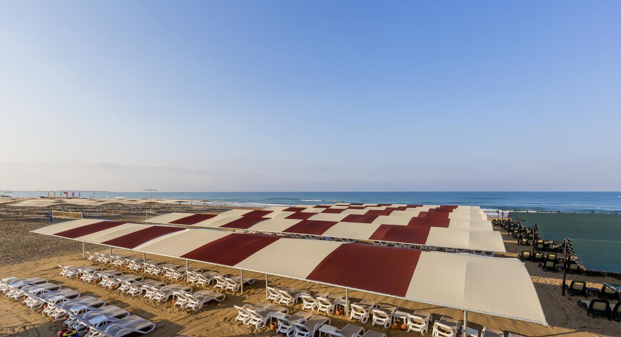 Royal Palace Resort